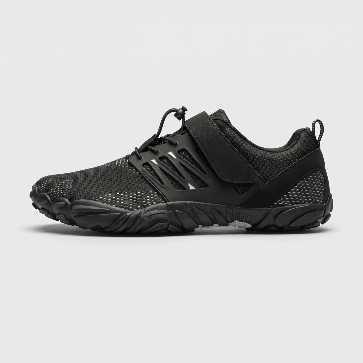 Barefoot shoes with wide toe box in Black, side view