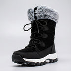 Women's insulated snow boots in Black with faux fur cuff