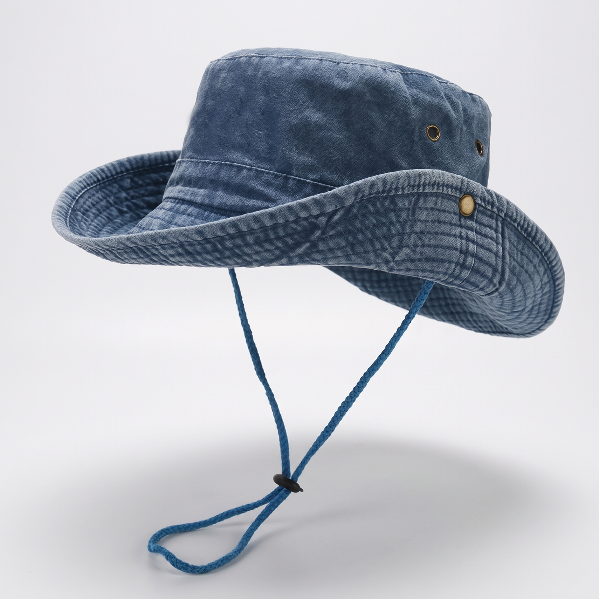 Wide brim sun hat in Blue washed cotton with matching chin cord
