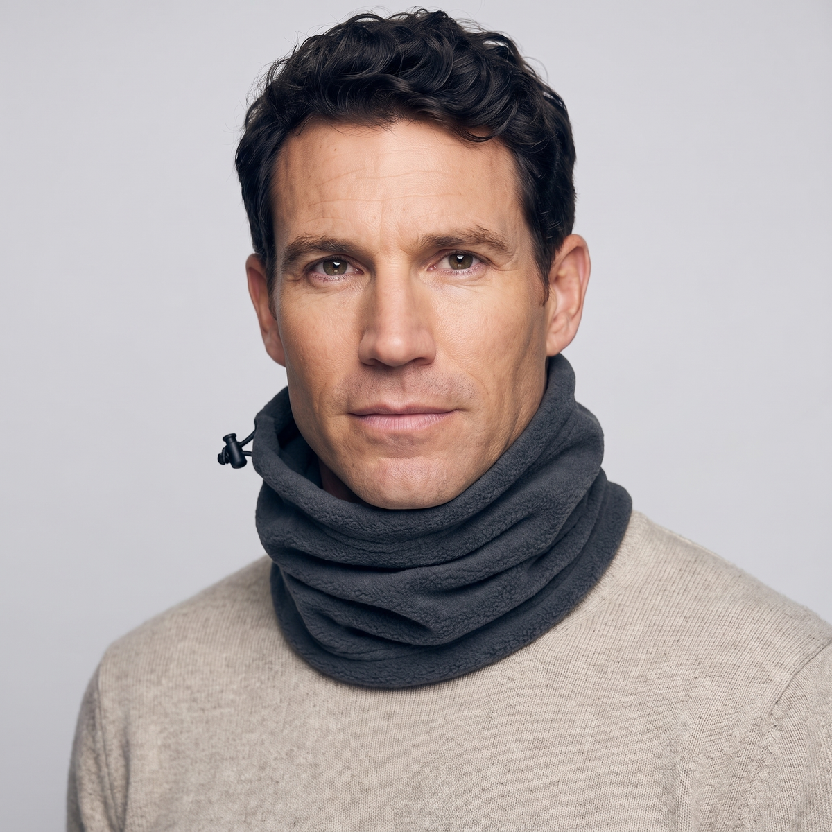 Men's fleece snood in Grey worn round the neck