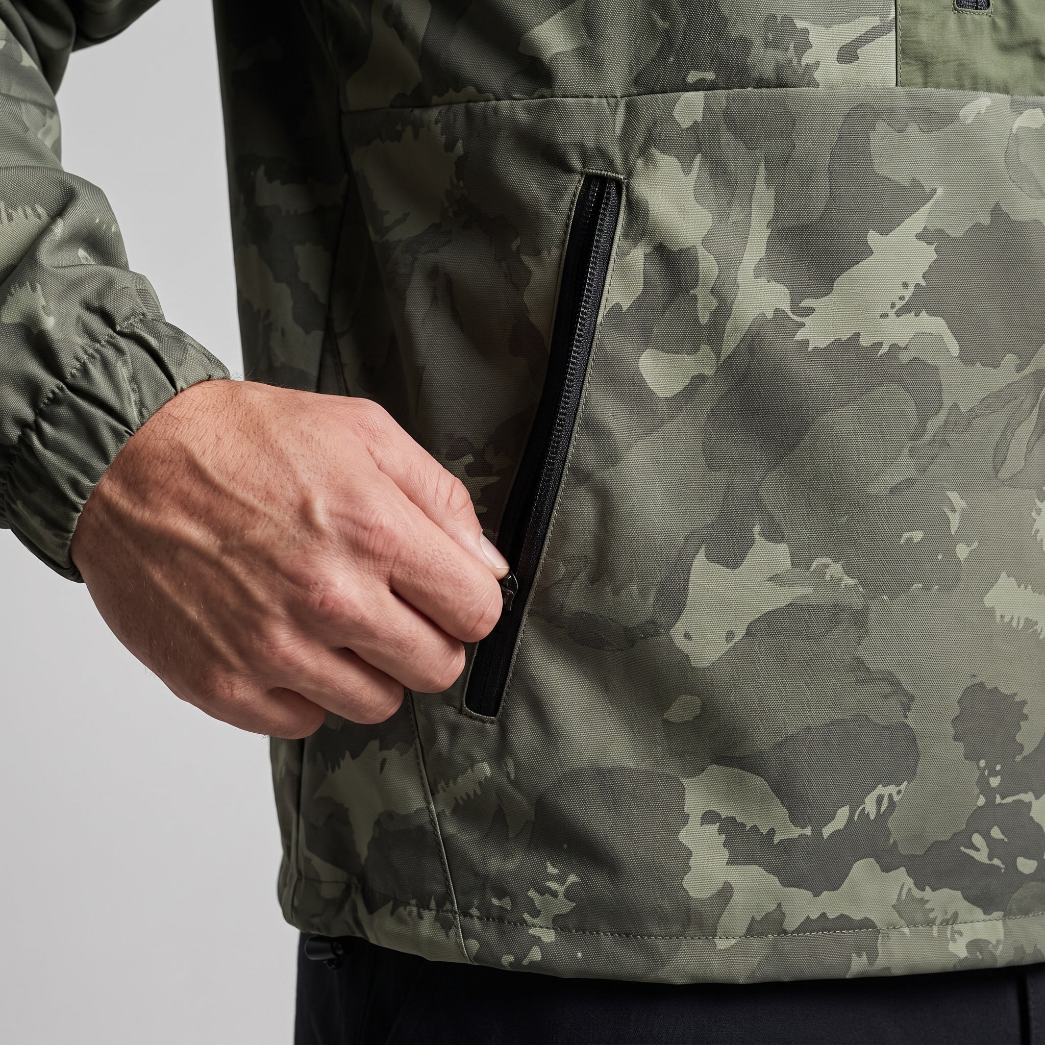 Close-up of the zipped hand pocket construction
