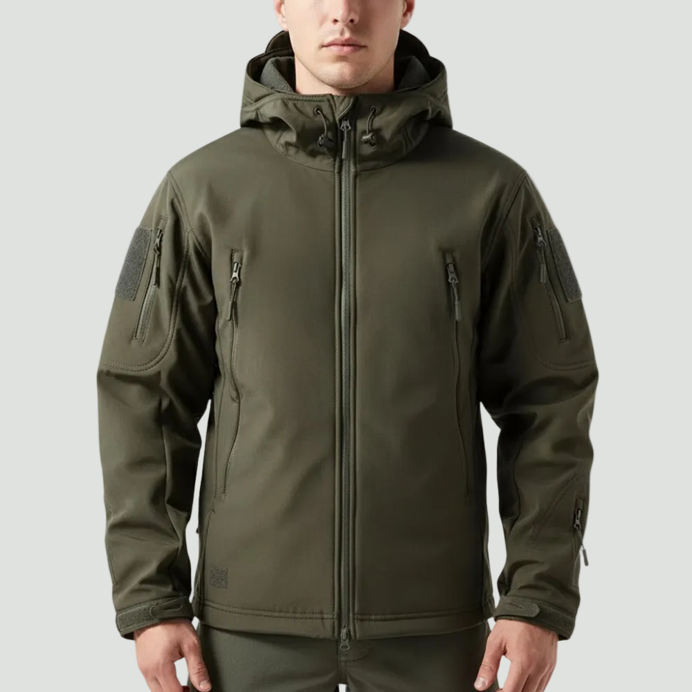 Hooded Softshell Outdoor Jacket – Wind-Resistant Layer for Cold Weather