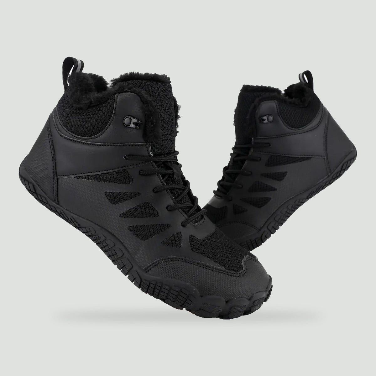 Barefoot boots in Black with fleece collar and laces