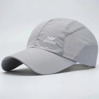 Running cap in Light Grey
