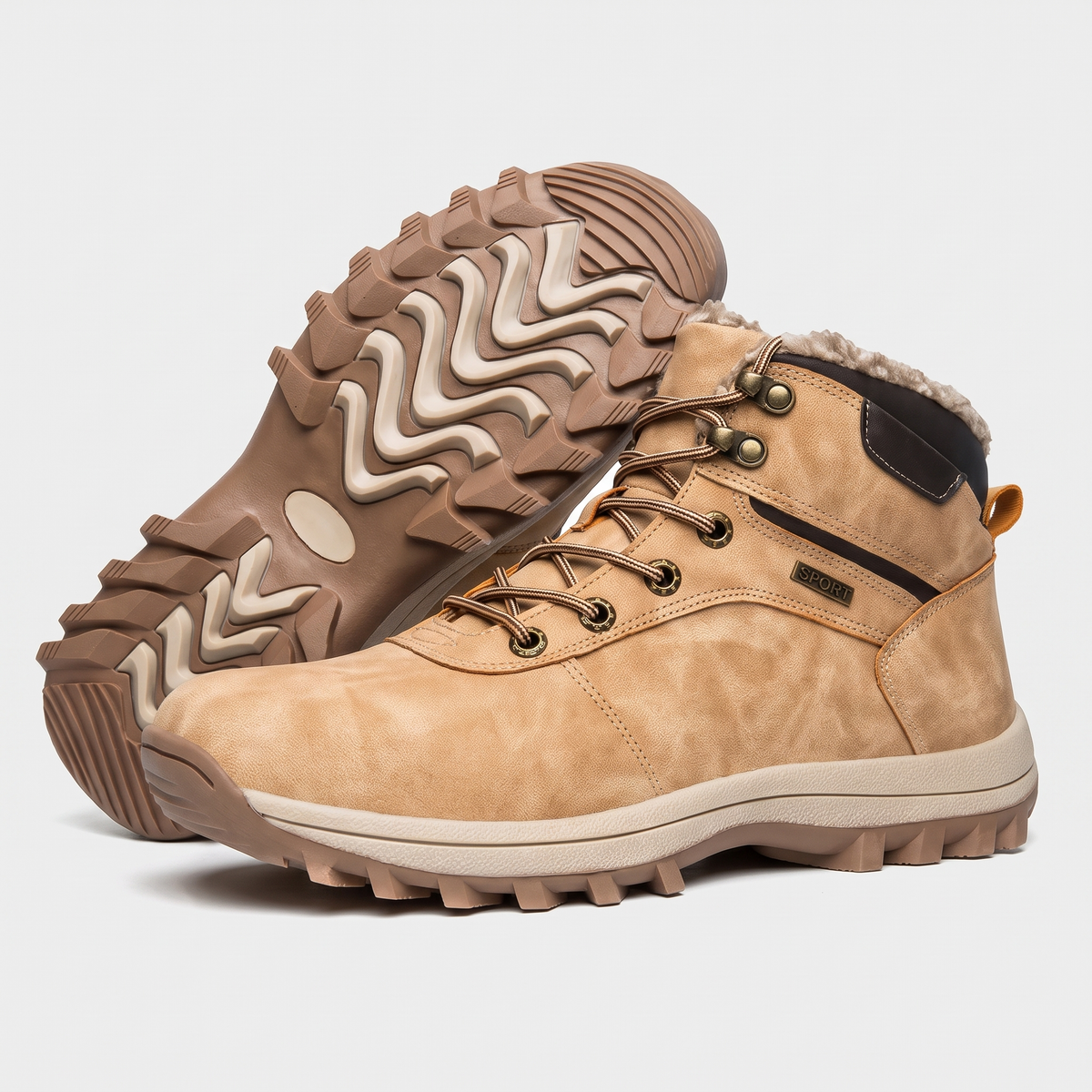 Men's fur lined winter walking boots in khaki with chevron lug sole